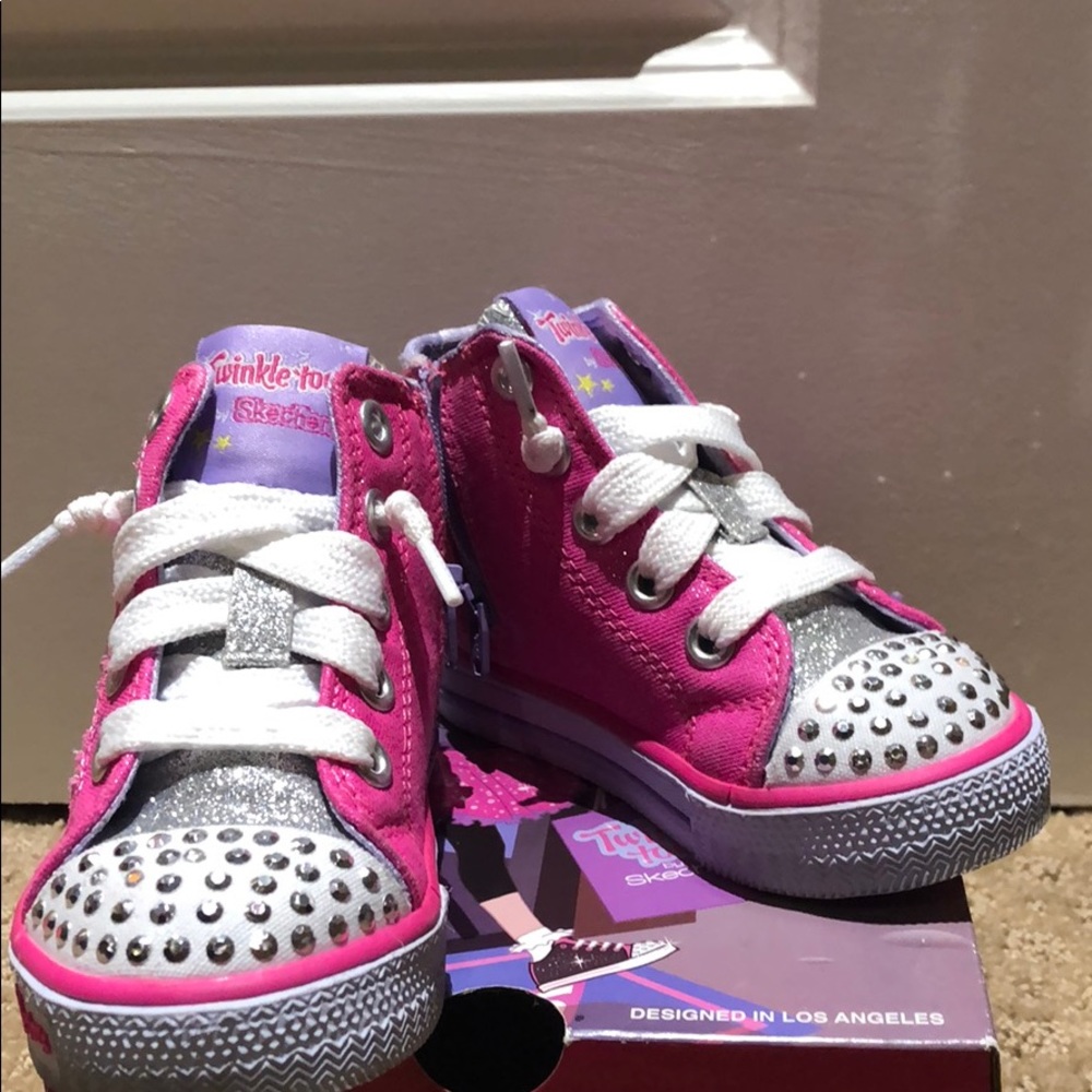Twinkle toes size 5